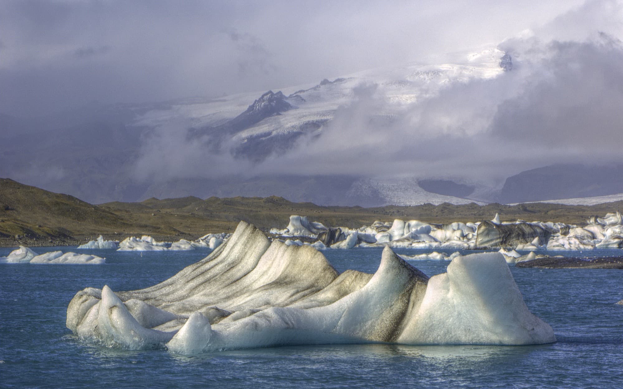 Icebergs on the black sand at Jökulsárlón's Diamond Beach